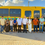 Geraldo Resende participa da entrega de praça revitalizada e novo ônibus escolar em Inocência
