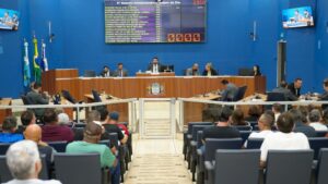 Câmara aprova pacote de benefícios a servidores municipais