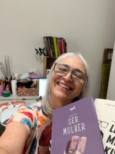 Jornalista Ana Maria Rodrigues Barbosa expande sua escrita para a literatura