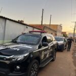 Operação conjunta cumpre mandados e apreende drogas no bairro Guanabara em Três Lagoas
