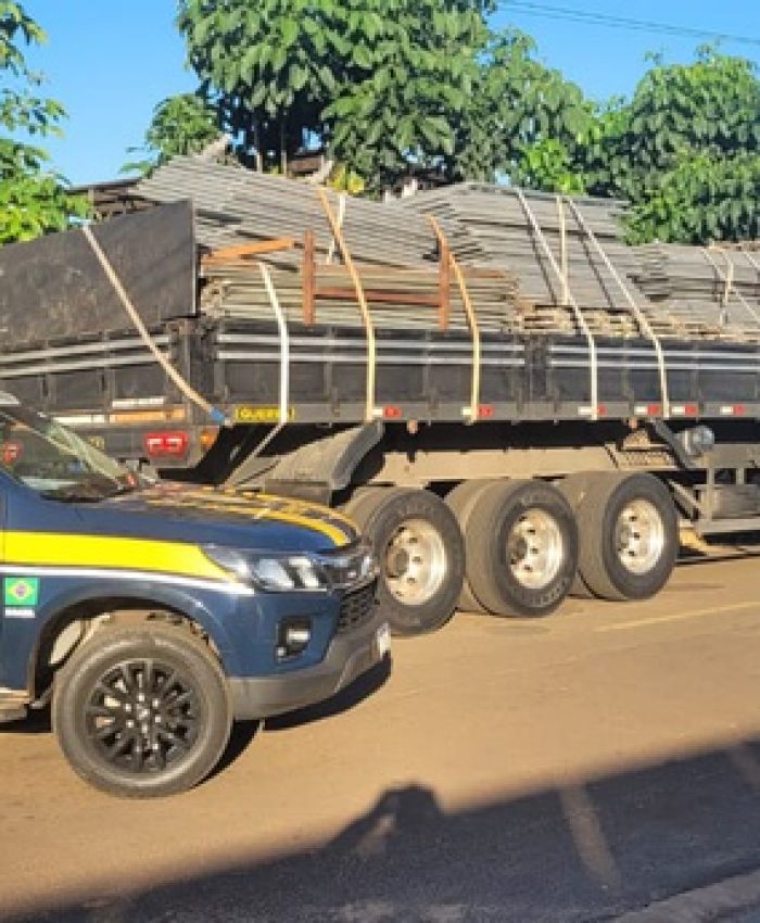 PRF apreende reboque adulterado em Água Clara