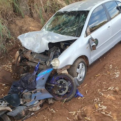 Colisão entre moto e carro deixa mulher em estado grave na MS-112, em Inocência