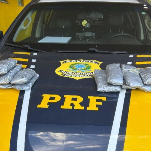 PRF prende mulheres com cocaína presa junto ao corpo em Água Clara