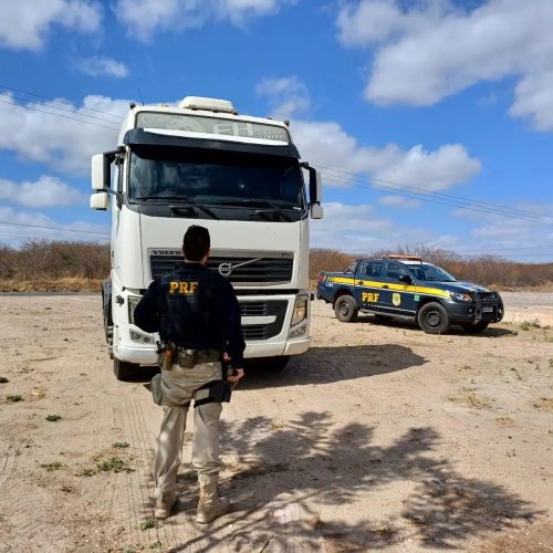 Caminhoneiro reage a sequestro, mata suspeito e escapa de cativeiro em cidade de MS