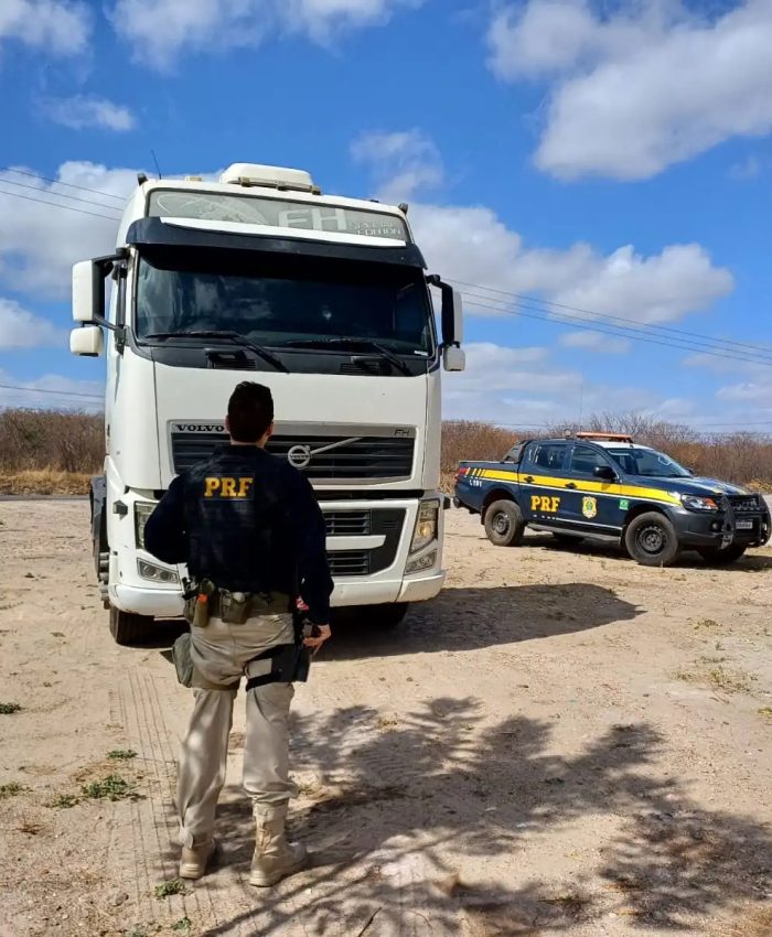 Caminhoneiro reage a sequestro, mata suspeito e escapa de cativeiro em cidade de MS