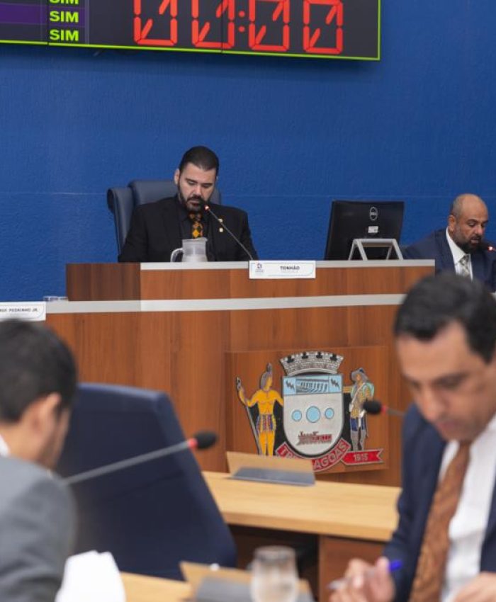 Câmara de Três Lagoas aprova projetos sobre saúde, reajuste salarial e mudanças no serviço de táxi