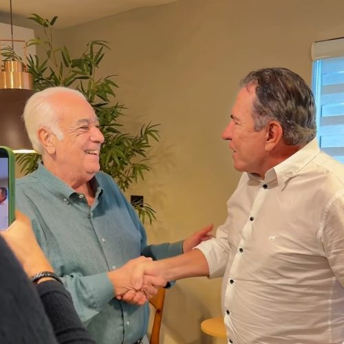 Giroto om o deputado federal Antônio Carlos Rodrigues, considerado um aliado político de longa data.