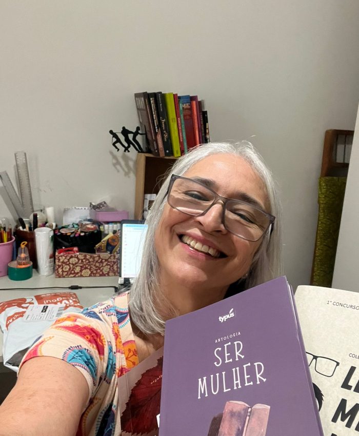 Jornalista Ana Maria Rodrigues Barbosa expande sua escrita para a literatura