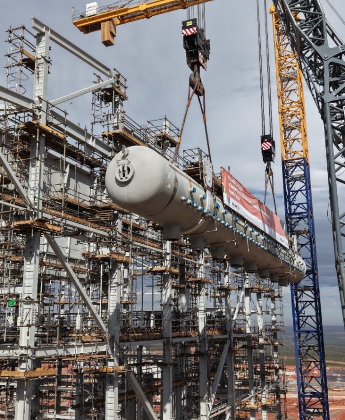 Arauco instala equipamento de 300 toneladas na maior caldeira de recuperação do mundo