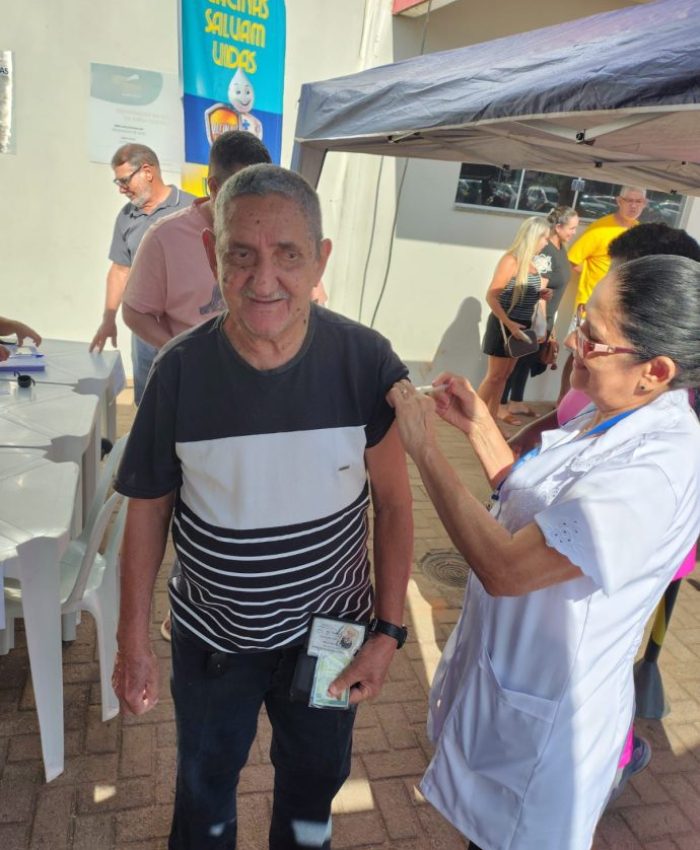 Após sucesso de público na última edição, prefeitura realiza nova ação de vacinação na Feira Central
